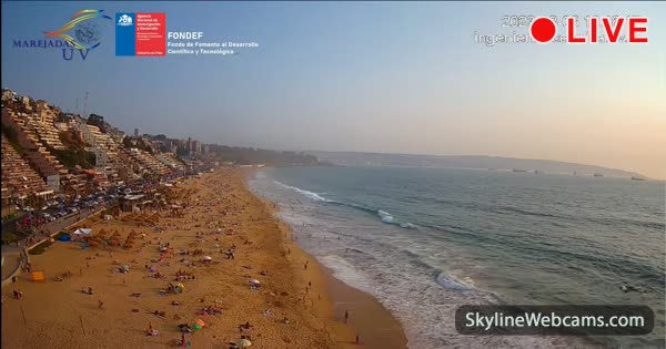 Open the Viña del Mar / Reñaca live camera from SkylineWebcams